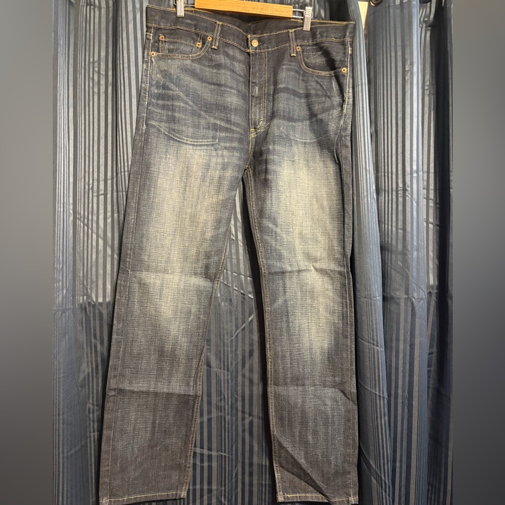 513 Levi's Men's Faded Blue Straight Jeans